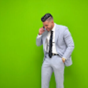 Meet your Posher, Sandy